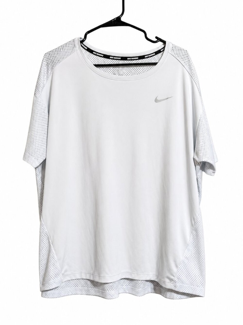 Nike Running Dri-FIT Performance Shirt Women's Approx 3X Gray Athletic Tee